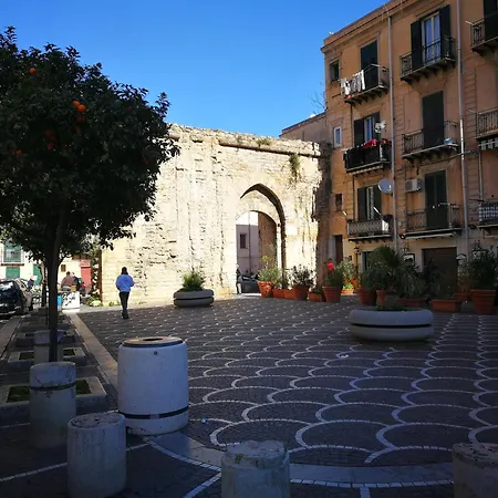 Albergheria House In The Old Town
